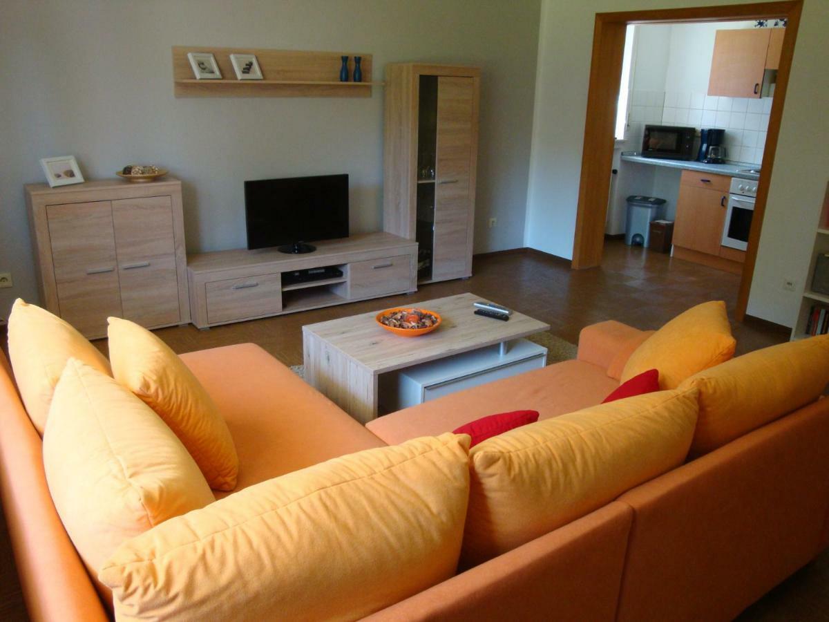 Waldorf Ferienwohnung Cremer מראה חיצוני תמונה